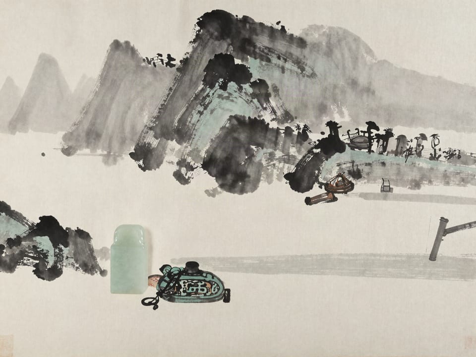 Ink wash painting: A plain jade seal on a simple cloth, unadorned, quietly glowing among scattered ornate treasures.